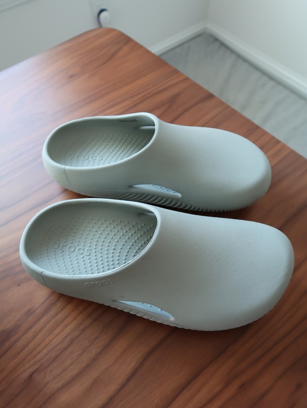 Crocs Unisex Adult-Mellow Recovery Clogs - Picture 2 of 6